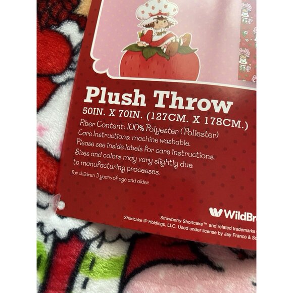 Strawberry Shortcake Custard Cat 50” X 70” Soft Plush Soft Throw Blanket Red NEW - Picture 5 of 16